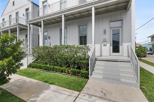 601 Philip St, New Orleans, LA 70130 - photo 1