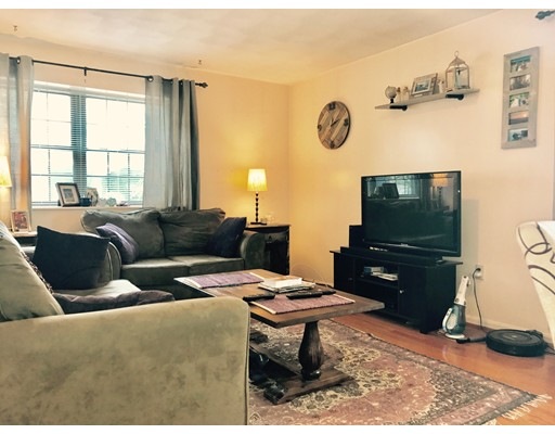 191 Bunker Hill St unit 103, Boston, MA 02129 - photo 1