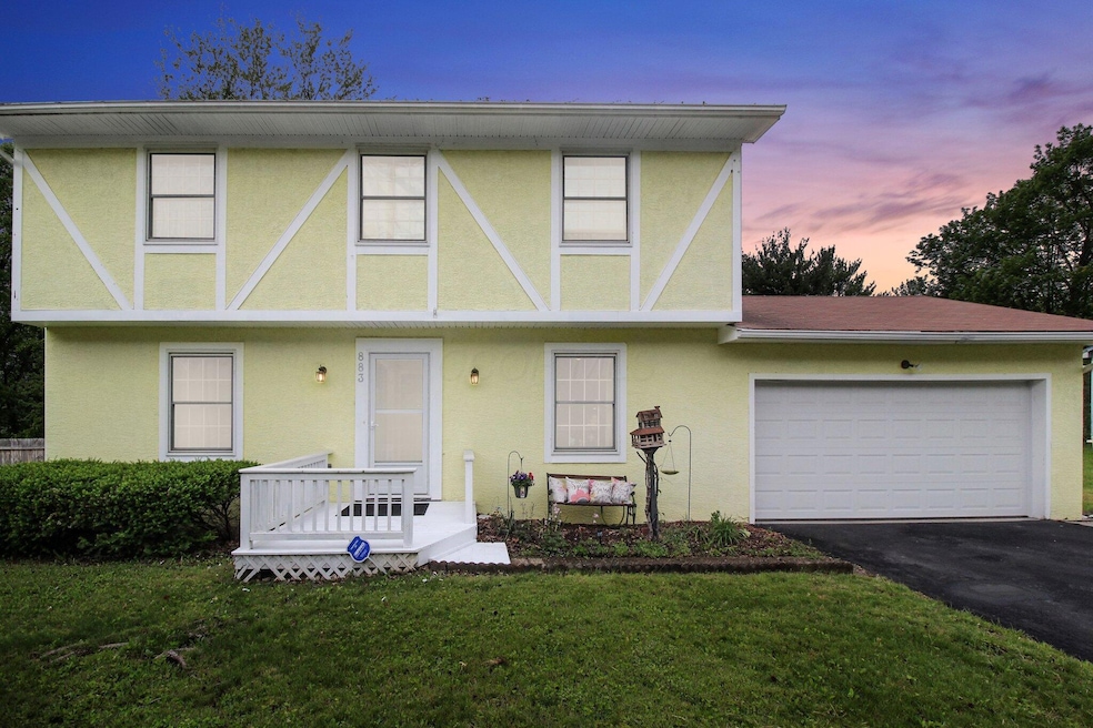 1-web-or-mls-883-mcnaughten-rd