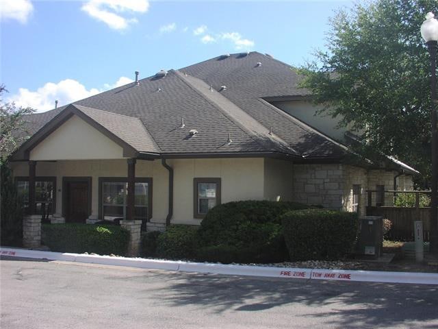 Convenient to community pool and guest parking.  S