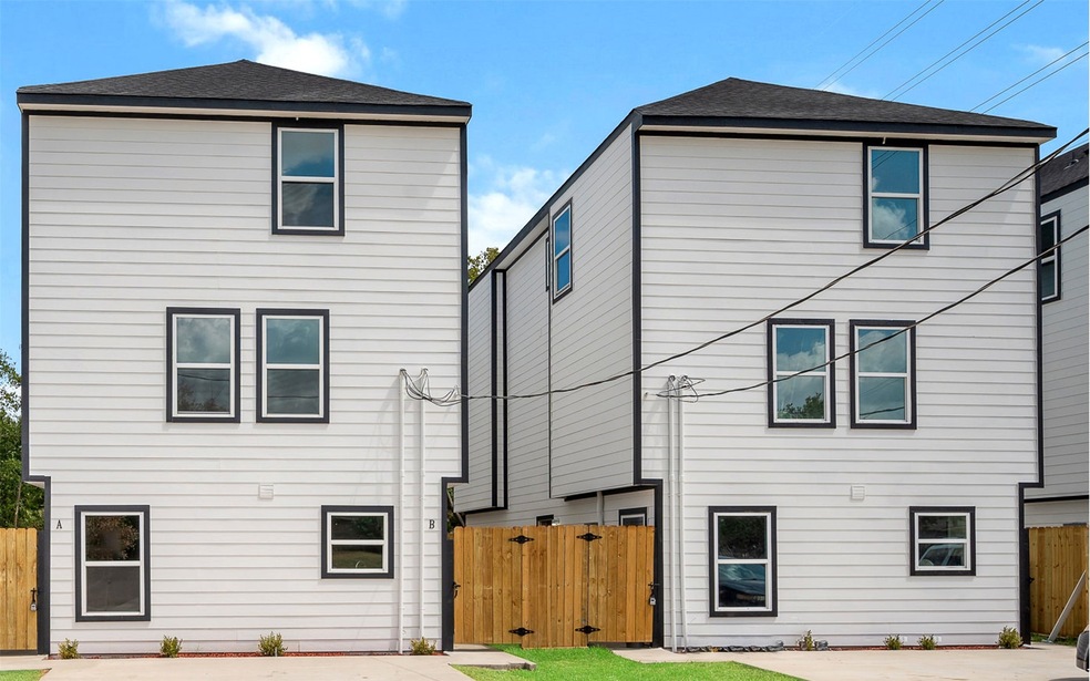 6317 Sandra St, Houston, TX 77028 - photo 1