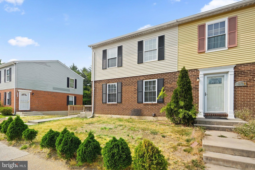 1842 Blue Jay Ct, Severn, MD 21144 - photo 1