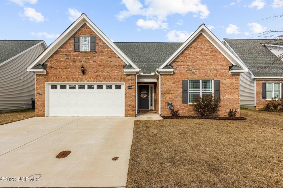 1044 Dearborn Ct, Winterville, NC 28590 - photo 1