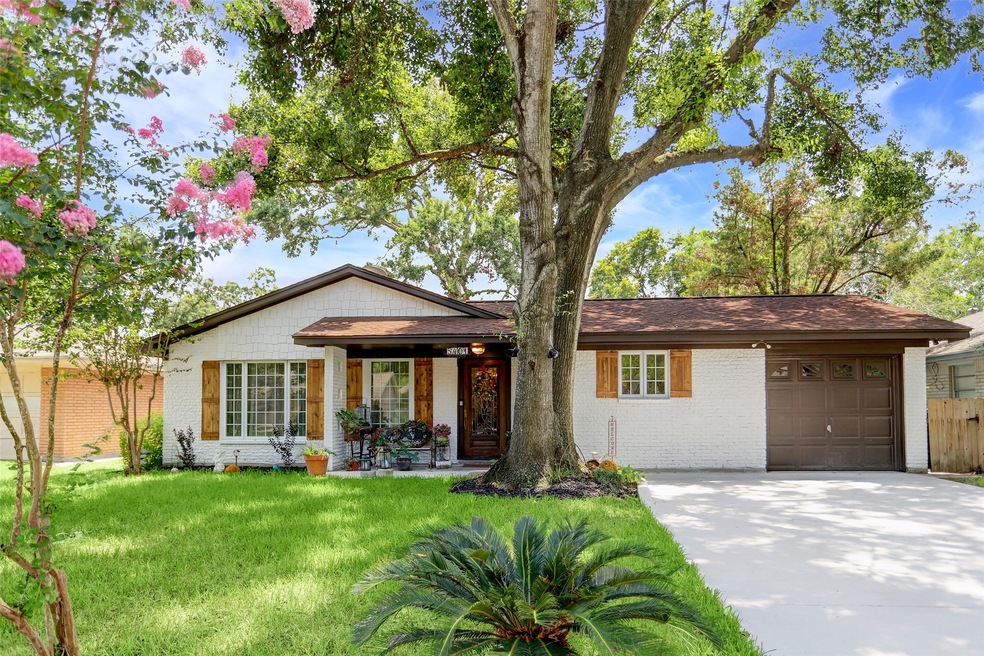 5401 De Milo Dr, Houston, TX 77092 - photo 1