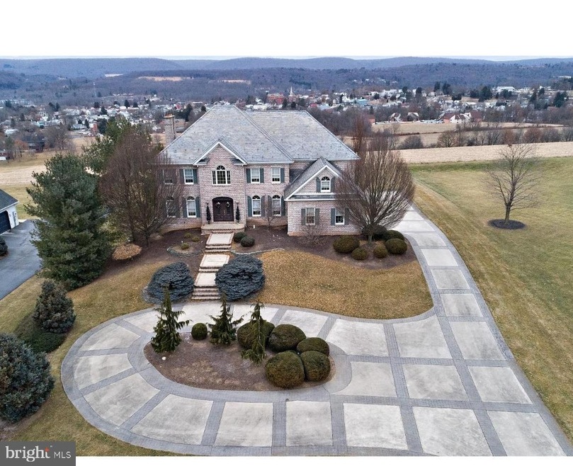 3010 Ridgeview Dr, Orwigsburg, PA 17961 - photo 1