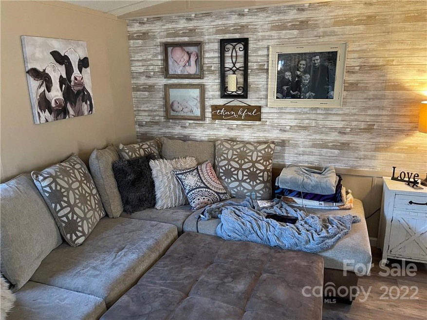 161 Estate Dr, Statesville, NC 28625 - photo 1