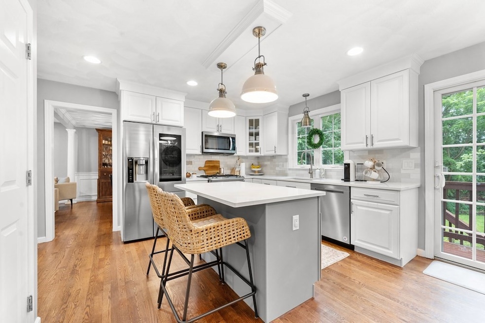 Sold $1,050,000 • Co-Listing Agent