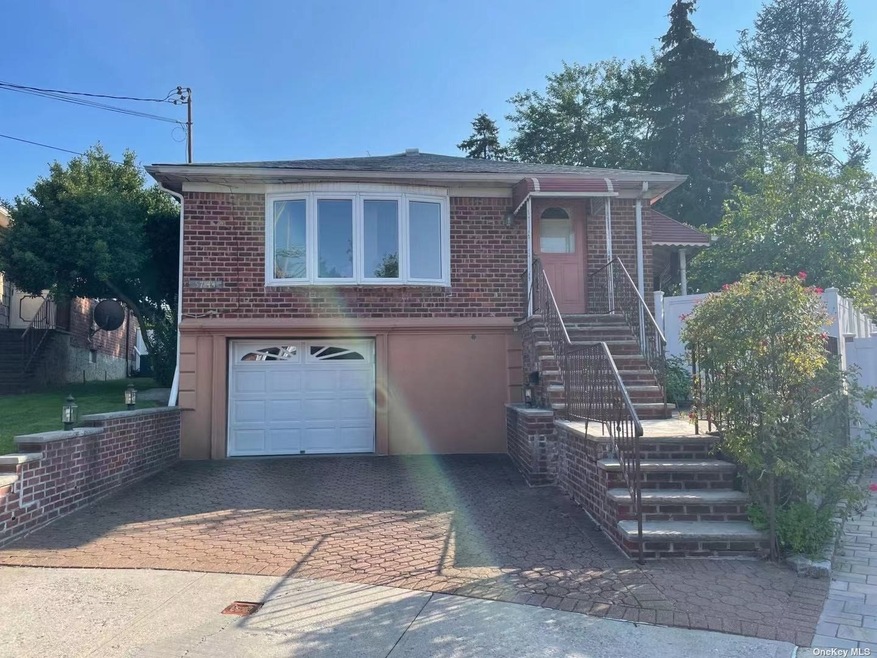 57-44 260th St, Flushing, NY 11362 - photo 1