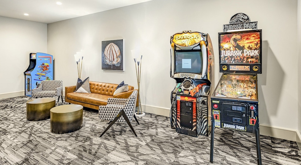 7100 Uvalde Rd unit 11108, Houston, TX 77049 - photo 1