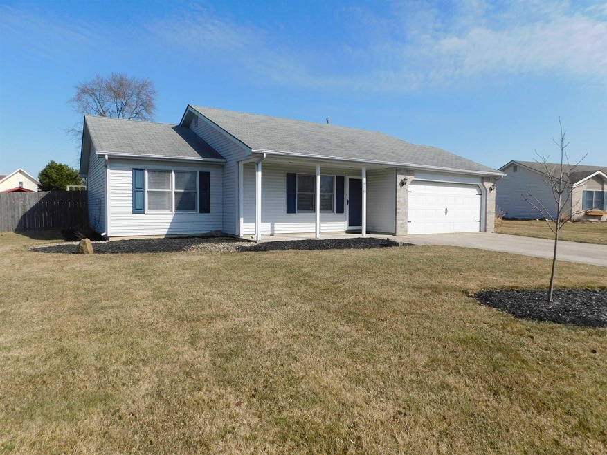 910 Prairie Ln, Ossian, IN 46777 - photo 1