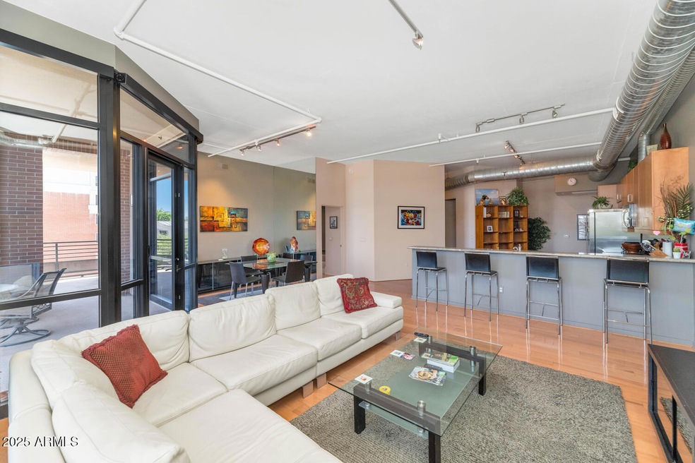 Third Avenue Lofts unit 305, Scottsdale, AZ 85251 - photo 1