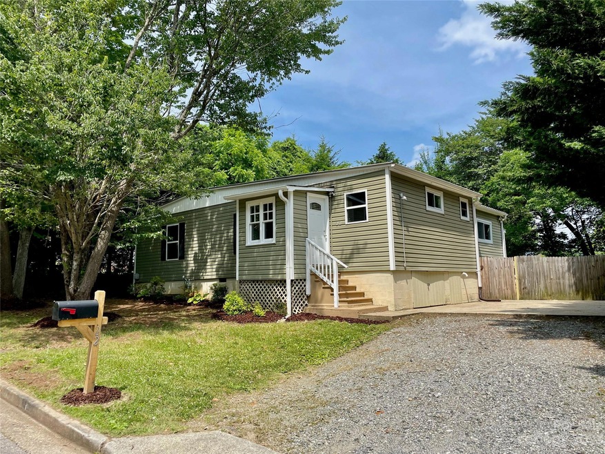 22 White Ave, Asheville, NC 28803 - photo 1