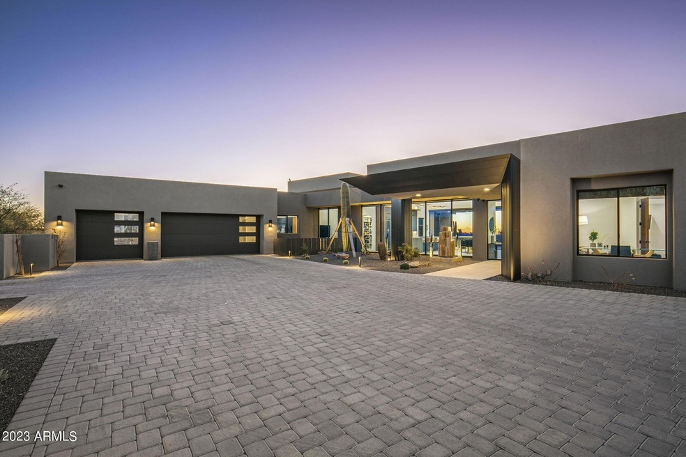 5-web-or-mls-Front Exteriors