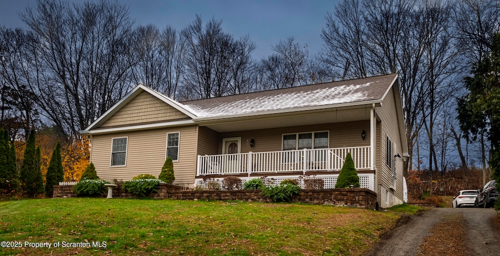 159 Vail Rd, Factoryville, PA 18419 - photo 1