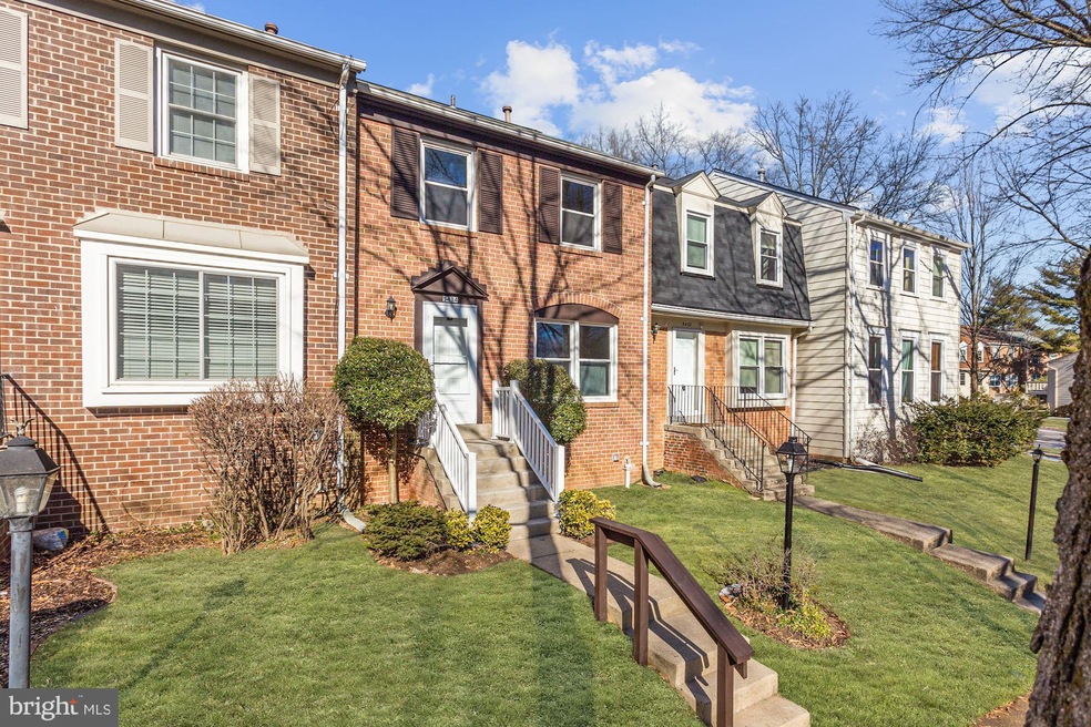 5434 High Tide Ct, Columbia, MD 21044 - photo 1