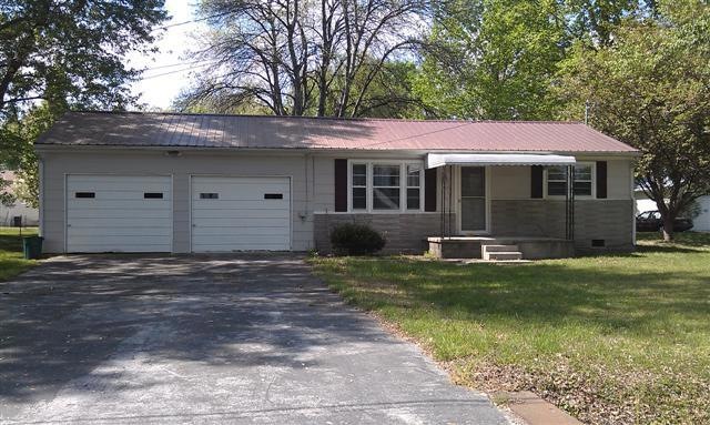 241 Fairlane Dr, Manchester, TN 37355 - photo 1