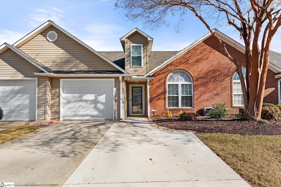 Under Contract $295,000 • Co-Listing Agent