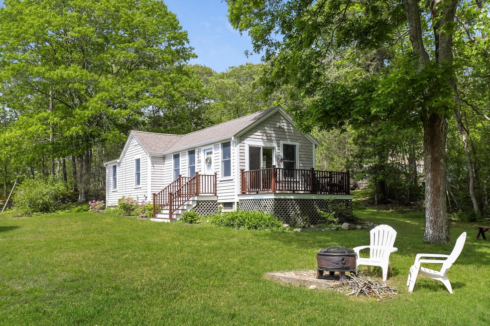 529 Quaker Rd, North Falmouth, MA 02556 - photo 1