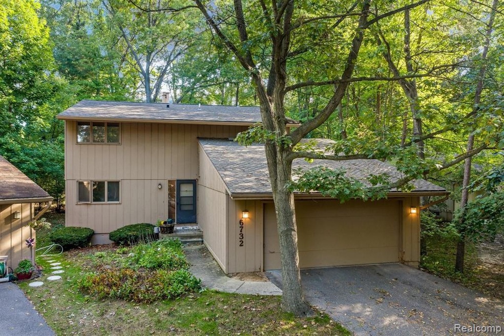 Welcome to up-north like living at 6732 Red Cedar 