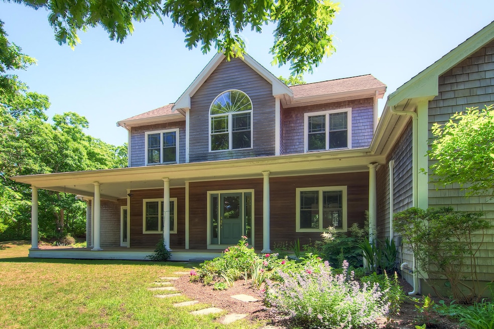 16 Log Cabin Rd, Vineyard Haven, MA 02568 - photo 1