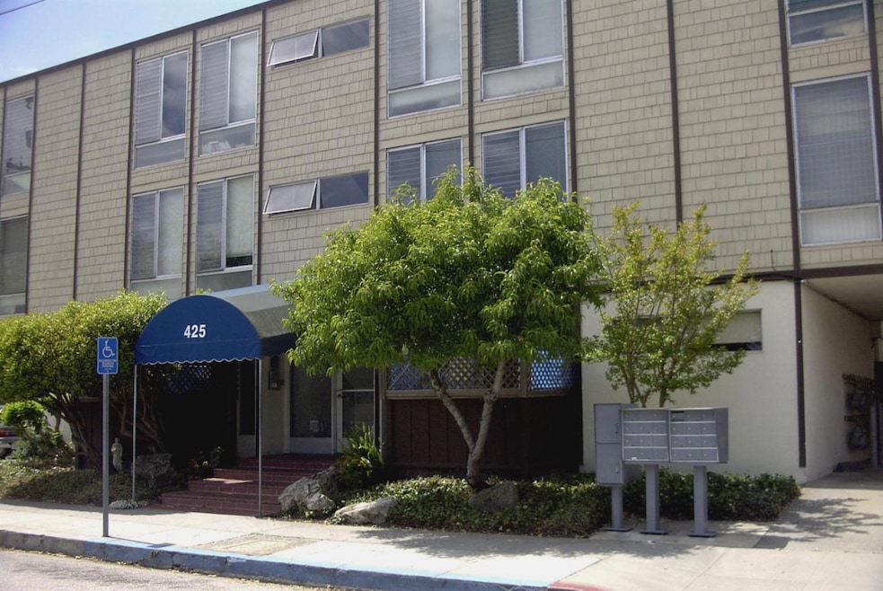 For Rent $2,250/month