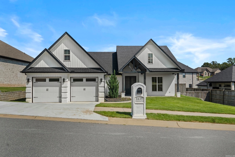 For Sale $439,000 • Co-Listing Agent