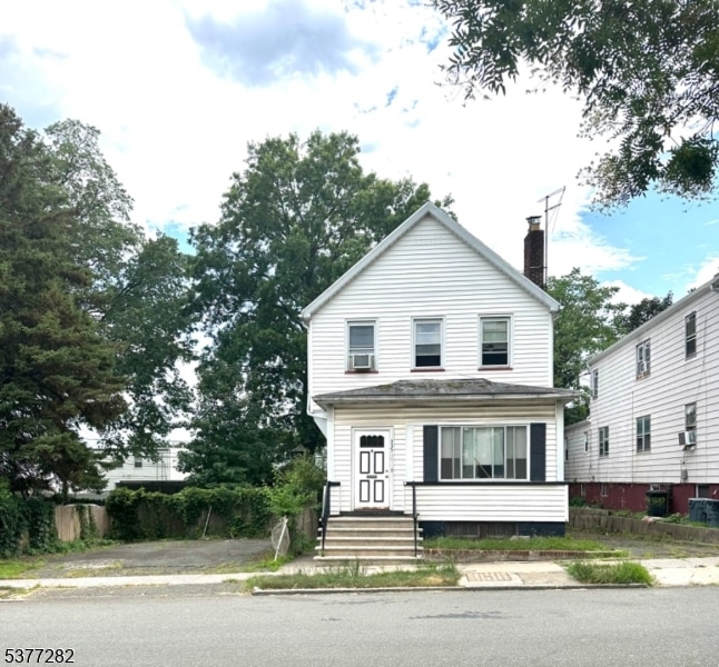 335 Tremont Ave, East Orange, NJ 07018 - photo 1