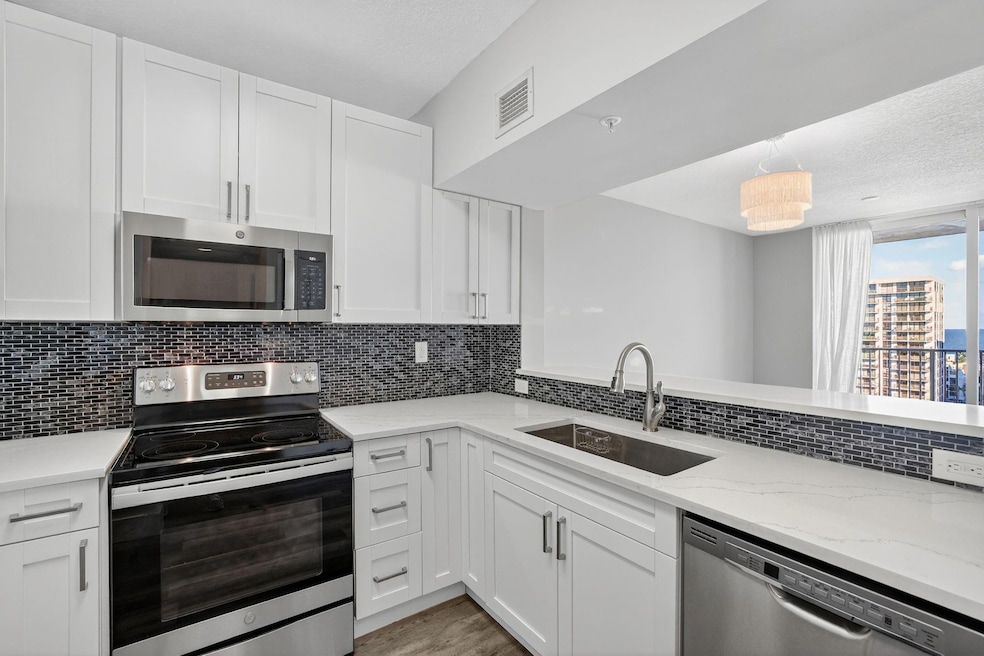 For Rent $2,500/month • Co-Listing Agent