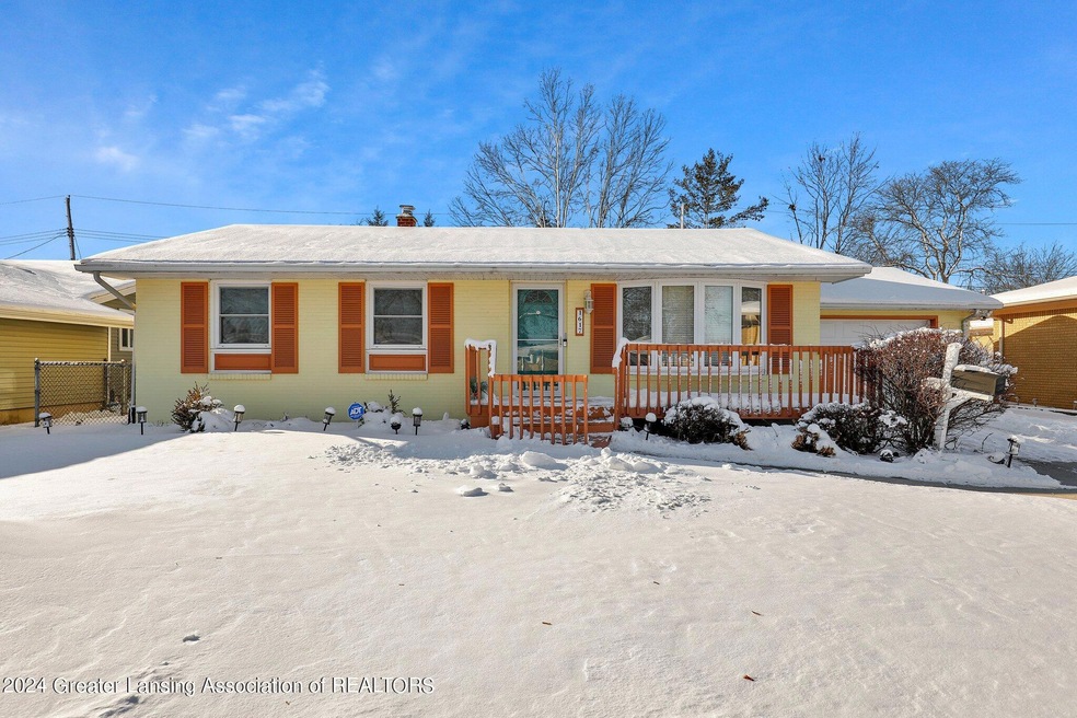 1617 Ravenswood Dr, Lansing, MI 48917 - photo 1