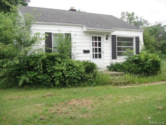 2418 Leith St, Flint, MI 48506 - photo 1