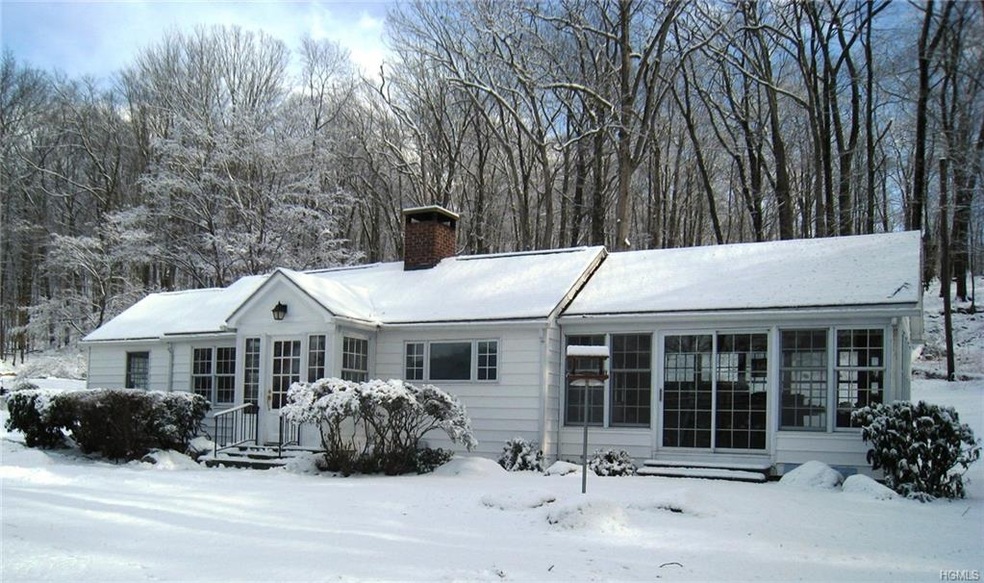 322 E Boyds Rd, Carmel, NY 10512 - photo 1