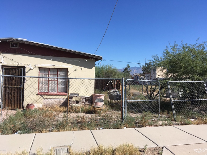 420 W 26th St, Tucson, AZ 85713 - photo 1