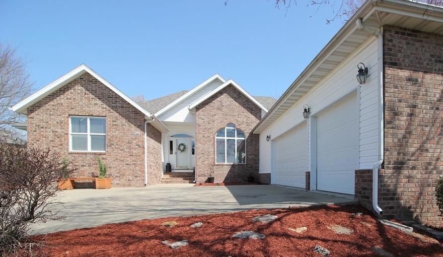 825 Rippling Creek Rd, Nixa, MO 65714 - photo 1