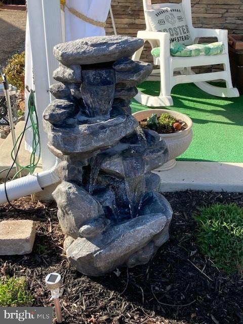 2010 Norman Rd, Glen Burnie, MD 21060 - photo 1