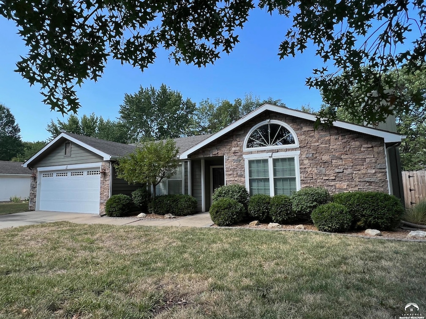 509 Arrowhead Dr, Lawrence, KS 66049 MLS LBR159722