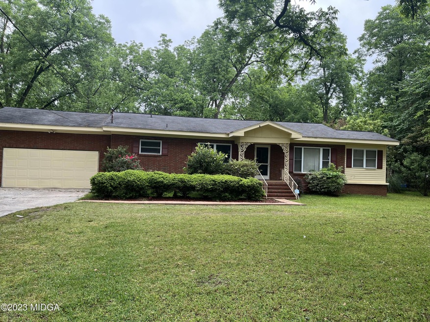 3675 S Walden Rd, Macon, GA 31216 - photo 1