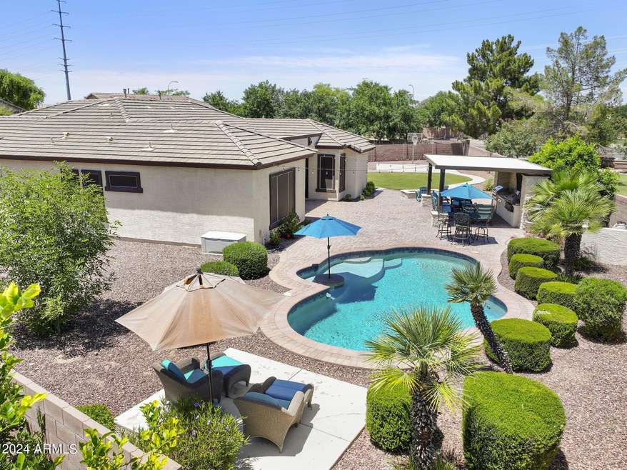 67-web-or-mls-1990-e-yellowstone-pl