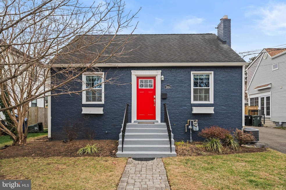 2604 1st St S, Arlington, VA 22204 - photo 1