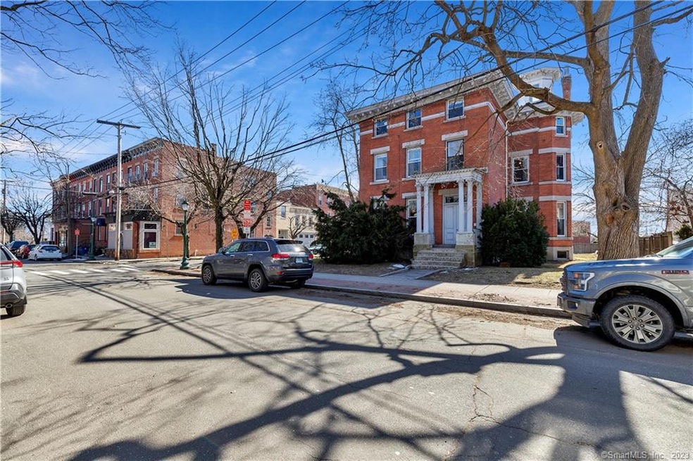 224 Wooster St unit 3R, New Haven, CT 06511 - photo 1