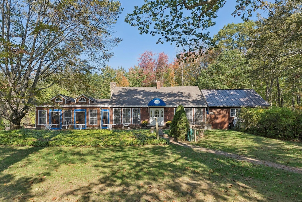 557 Coles Hill Rd, Wells, ME 04090 - photo 1