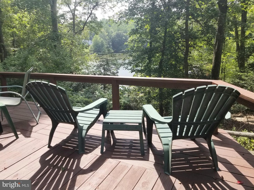 228 Plantation Dr, Montross, VA 22520 - photo 1