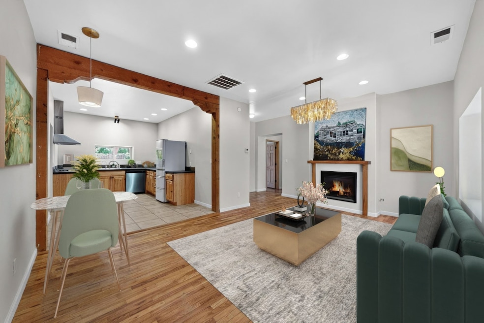 Pending $599,000 • Co-Listing Agent