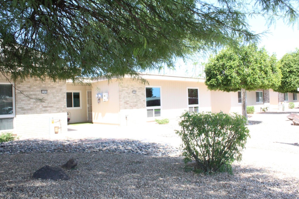 11014 W Thunderbird Blvd, Sun City, AZ 85351 - photo 1