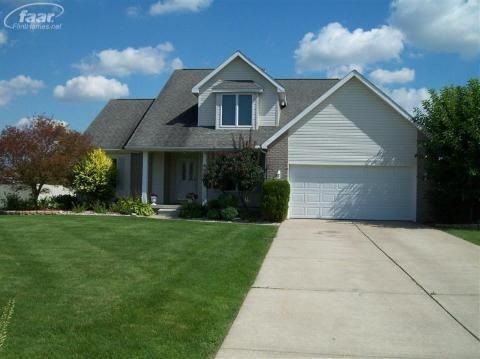 2328 Stepping Stone Pass, Flushing, MI 48433 - photo 1