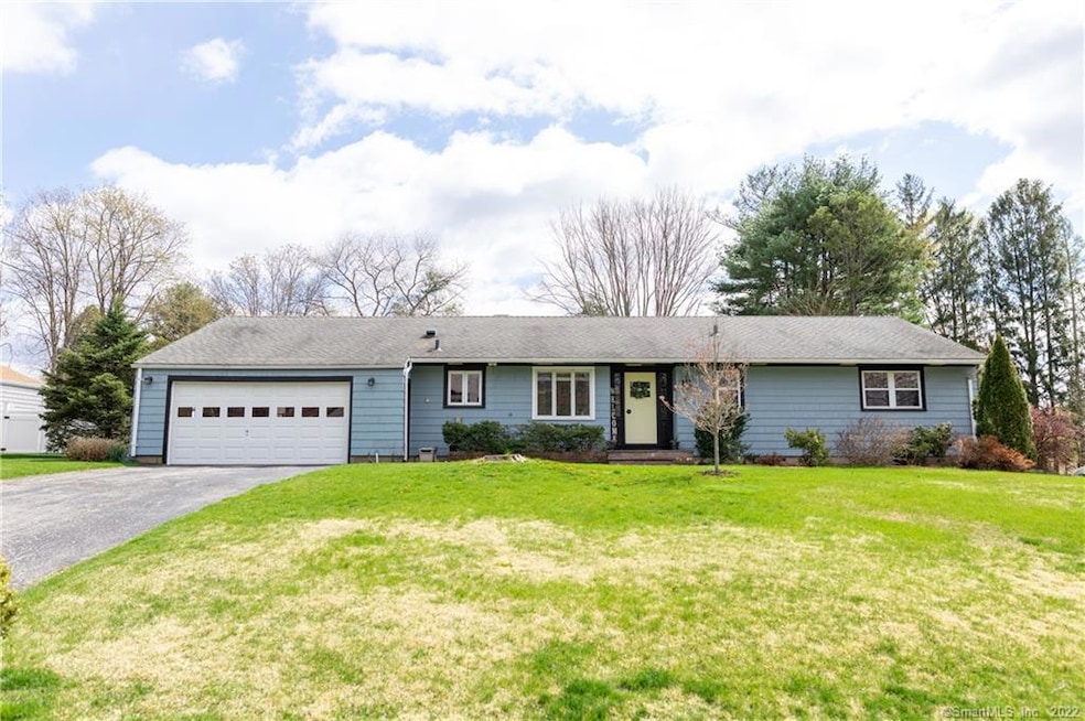 100 Wilbrook Rd, Stratford, CT 06614 - photo 1