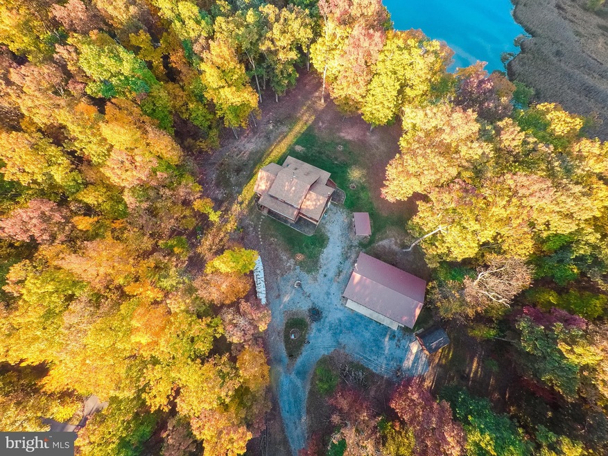 2659 Palmer Rd, Hedgesville, WV 25427 - photo 1