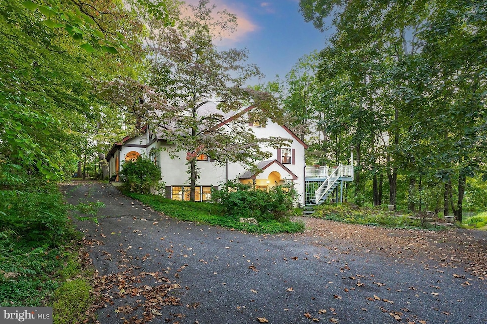 1578 Hafler Rd, Bethlehem, PA 18015 - photo 1