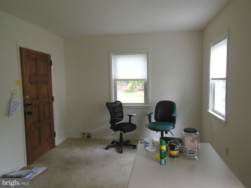 121 E Nicholson Rd, Audubon, NJ 08106 - photo 1