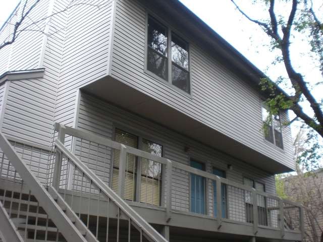 Exterior view, unit on left