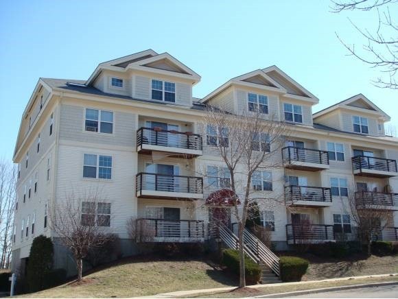 307 Hildred Dr unit 307, Burlington, VT 05401 - photo 1